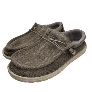 Size 9 - Men’s Hey Dude Sand Dune Camo - Wally Stretch - Tan